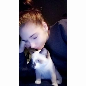 Meet your Posher, Tori